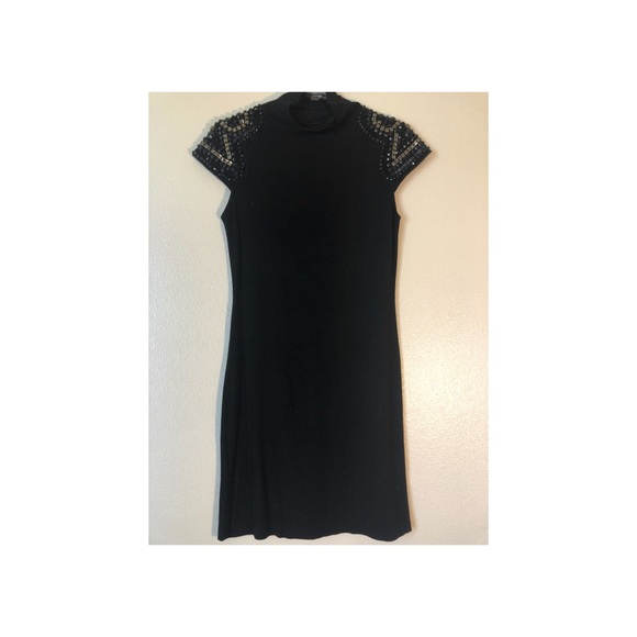 Black dress with beaded sleeves - Picture 2 of 3